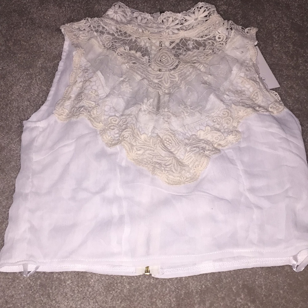 Sabo skirt lace front crop top new